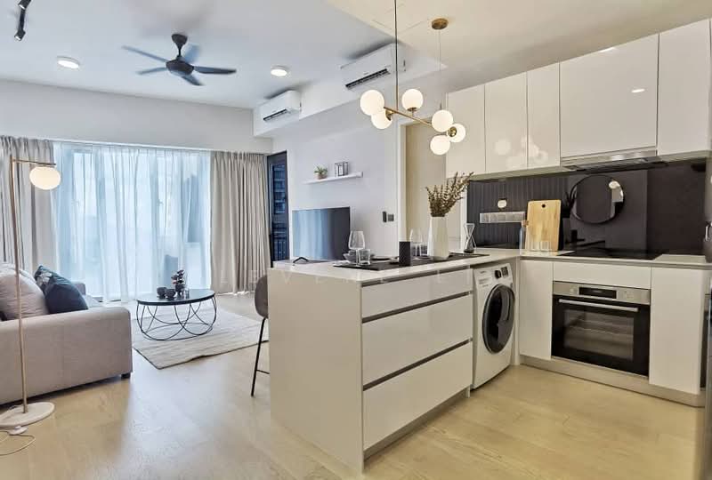 Kediaman Servis untuk Dijual di Star Residences Two - Levene Li - Living Room - PropertyGuru.com.my