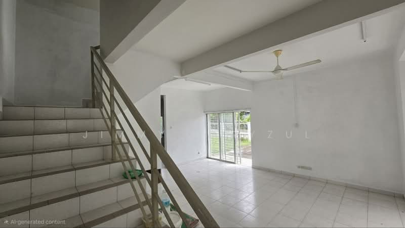 2-storey Terraced House for Sale in Alam Suria (Puncak Alam) - Jimmy Haryzul - Living Room - PropertyGuru.com.my