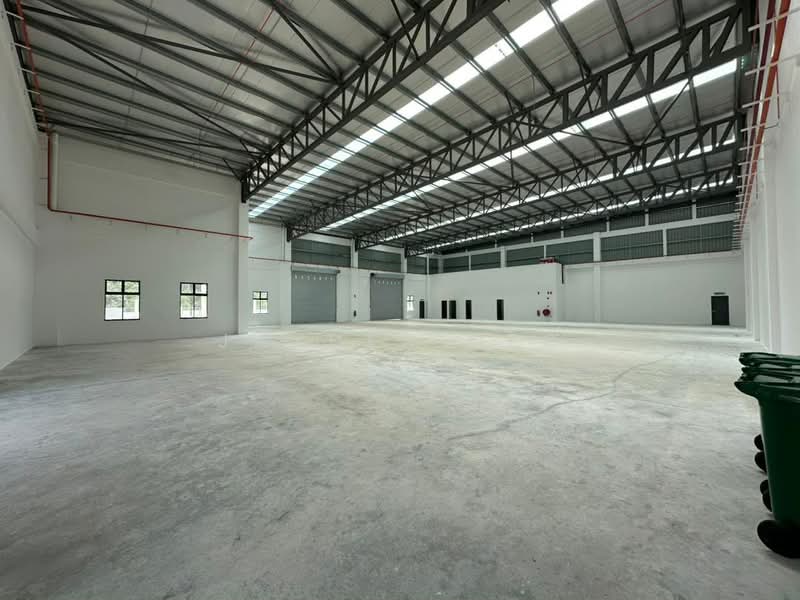 Factory for Rent in Eco Business Park 1 (Johor Bahru) - Jayden Neo - Interior - PropertyGuru.com.my