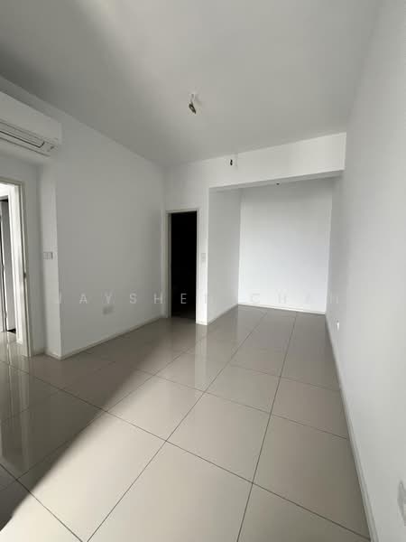 Kediaman Servis untuk Disewa di Residensi Estetik 8 (Est8) - Jayshen Chan - PropertyGuru.com.my