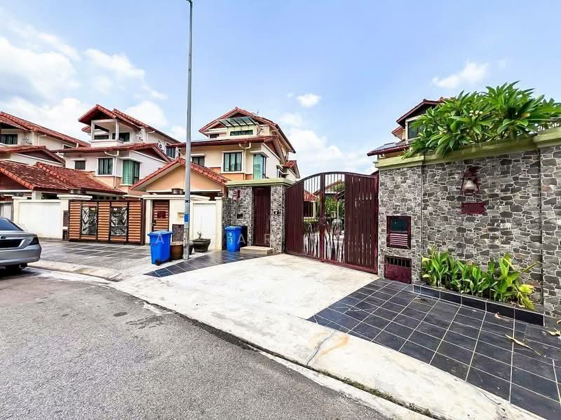 Bungalow for Sale in Bukit Rahman Putra (Sungai Buloh) - Amzar Faiz - PropertyGuru.com.my