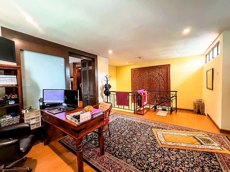 Bungalow for Sale in Bukit Rahman Putra (Sungai Buloh) - Amzar Faiz - PropertyGuru.com.my