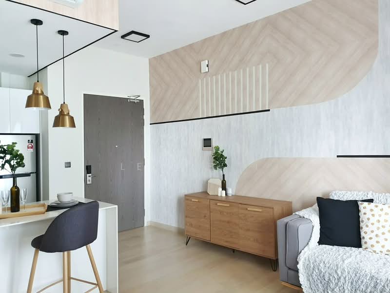 Kediaman Servis untuk Dijual di Star Residences One - Levene Li - Living Room - PropertyGuru.com.my