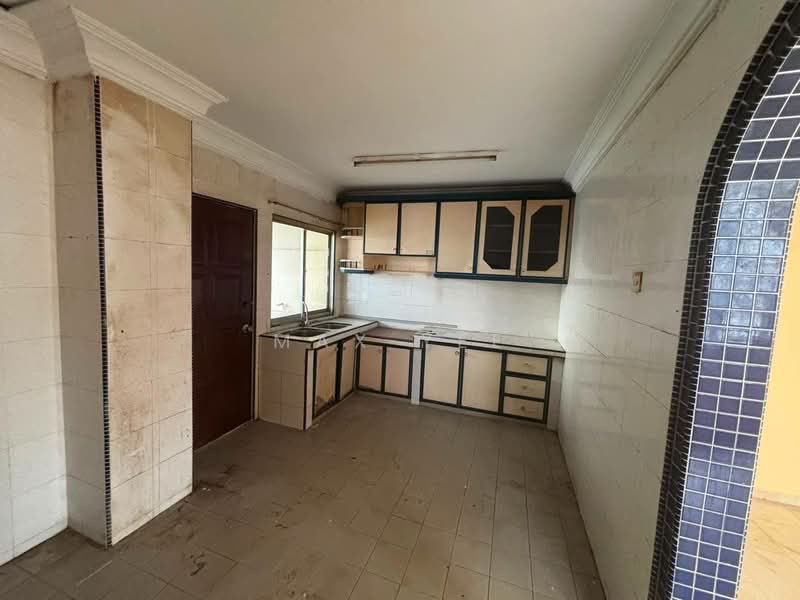 Rumah Teres 2 Tingkat untuk Dijual di Taman Universiti (Skudai) - Max Yee - Kitchen - PropertyGuru.com.my