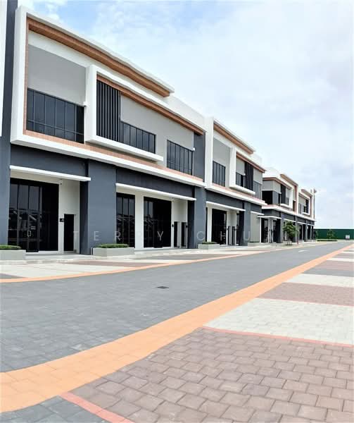 Kedai / Pejabat untuk Dijual di Eco Sanctuary (Telok Panglima Garang) - Terry Chua - Exterior - PropertyGuru.com.my