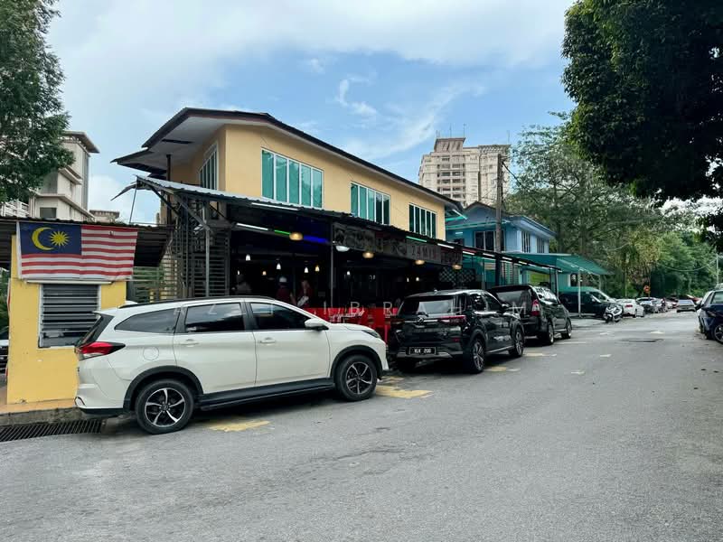 Pangsapuri untuk Dijual di Pangsapuri Bukit Baru - Azli Ibrahim - Exterior - PropertyGuru.com.my