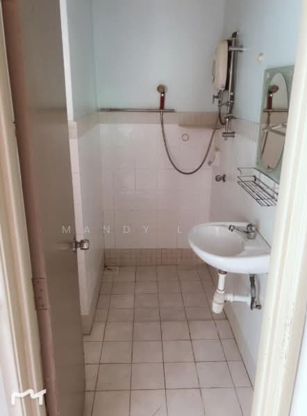 Apartment for Sale at Andari Townvilla - Mandy Liew - Bathroom - PropertyGuru.com.my