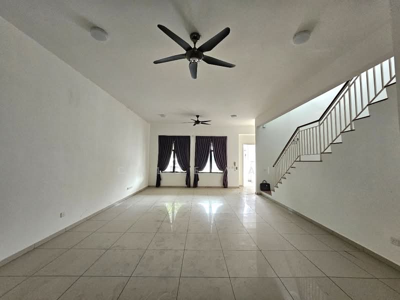 Rumah Teres 2 Tingkat untuk Dijual di Eco Majestic (Semenyih) - Chloe Wai - Living Room - PropertyGuru.com.my