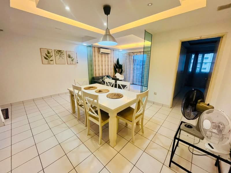 Kondominium untuk Dijual di Widuri Impian - Luqman Ramli - Dining Room - PropertyGuru.com.my