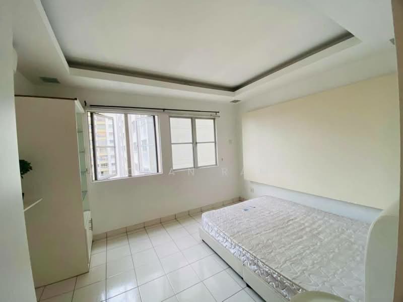 Kondominium untuk Dijual di Widuri Impian - Luqman Ramli - Bedroom - PropertyGuru.com.my