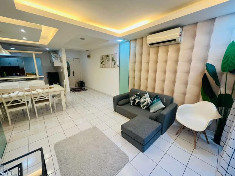 Kondominium untuk Dijual di Widuri Impian - Luqman Ramli - Living Room - PropertyGuru.com.my