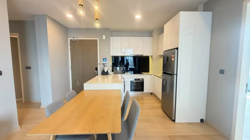 Kediaman Servis untuk Dijual di Star Residences One - Levene Li - Kitchen - PropertyGuru.com.my