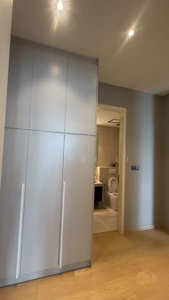 Kediaman Servis untuk Dijual di Star Residences One - Levene Li - Bathroom - PropertyGuru.com.my