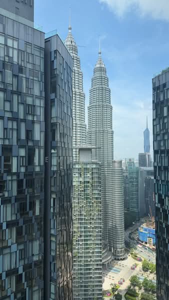 Kediaman Servis untuk Dijual di Star Residences One - Levene Li - View - PropertyGuru.com.my