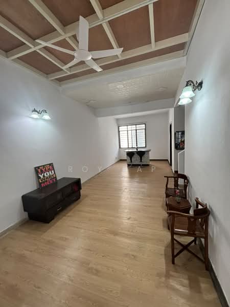 Rumah Teres 1.5 Tingkat untuk Disewa di Taman Perling (Perling) - Roy Yap - Interior - PropertyGuru.com.my