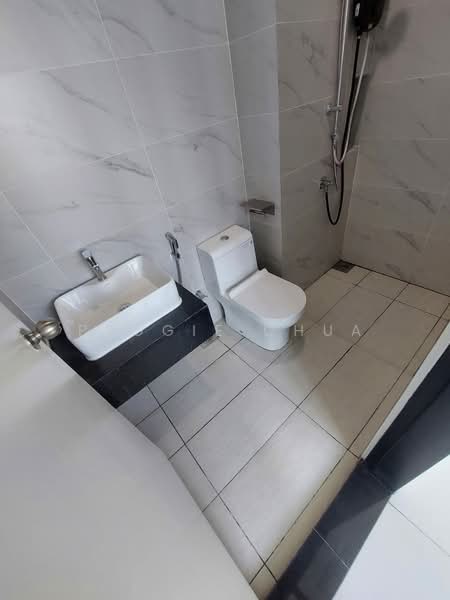 Servis Apartment untuk Disewa di Space Residency - Peggie Chua - Bathroom - PropertyGuru.com.my