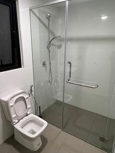 Service Residence for Rent at Parc 3 - Jeffrey Ooi - Bathroom - PropertyGuru.com.my