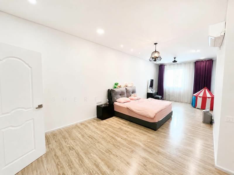2-storey Terraced House for Sale in Setia Tropika (Johor Bahru) - Shereen Wong - Bedroom - PropertyGuru.com.my