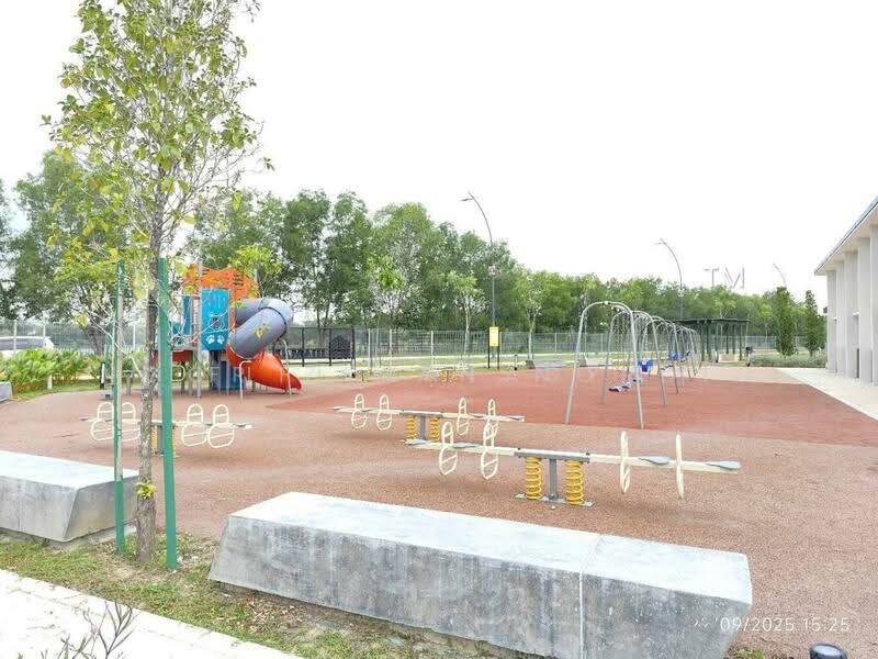 Pangsapuri untuk Dijual di Idaman Melur @ Cybersouth - Noor Zihan Nordin - Exterior - PropertyGuru.com.my