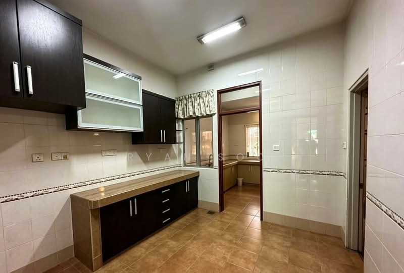 2-storey Terraced House for Sale in Ara Damansara (Selangor) - Ryan Soo - Kitchen - PropertyGuru.com.my
