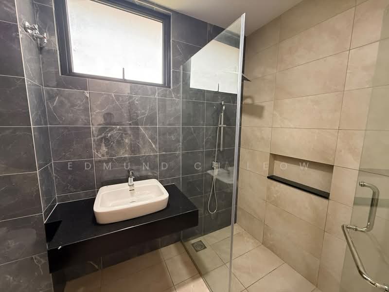 2-storey Terraced House for Rent in Rawang (Selangor) - Edmund CH Leow - Bathroom - PropertyGuru.com.my