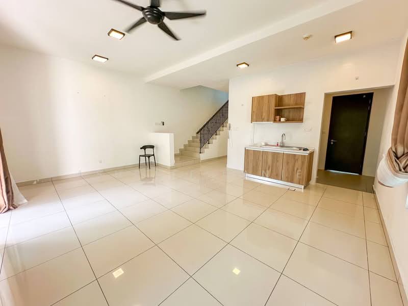 2.5-storey Terraced House for Sale in Setia Eco Glades (Cyberjaya) - Ashraff Daniel - Living Room - PropertyGuru.com.my