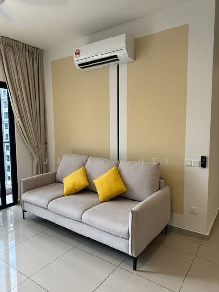 Servis Apartment untuk Disewa di D'Cosmos Residences - Jason Chee - Living Room - PropertyGuru.com.my