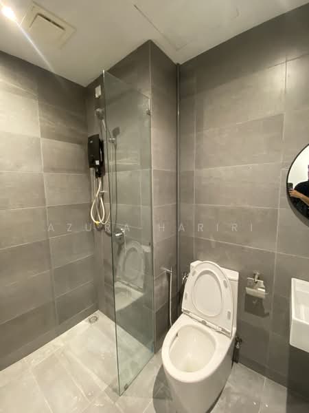 Servis Apartment untuk Disewa di Nest 2 Residences - Azura Hariri - Bathroom - PropertyGuru.com.my