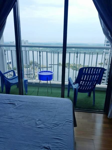Kediaman Servis untuk Dijual di Teega Suites - SAMMY TEO - Balcony - PropertyGuru.com.my