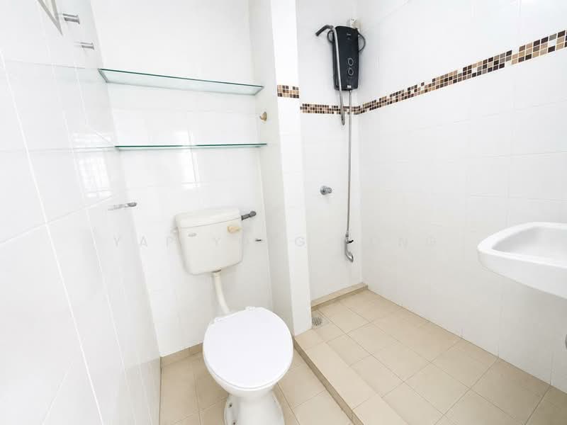 Rumah Flat untuk Dijual di Bandar Tasik Selatan (Low Cost) - Yap Yong Yong - Bathroom - PropertyGuru.com.my