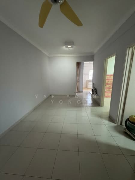 Rumah Flat untuk Dijual di Bandar Tasik Selatan (Low Cost) - Yap Yong Yong - Living Room - PropertyGuru.com.my