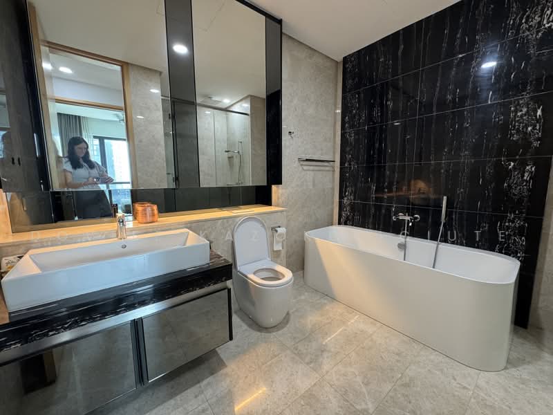 Kediaman Servis untuk Disewa di Damansara City Residency (DC Residensi) - Dovile Kazokeviciute - Bathroom - PropertyGuru.com.my