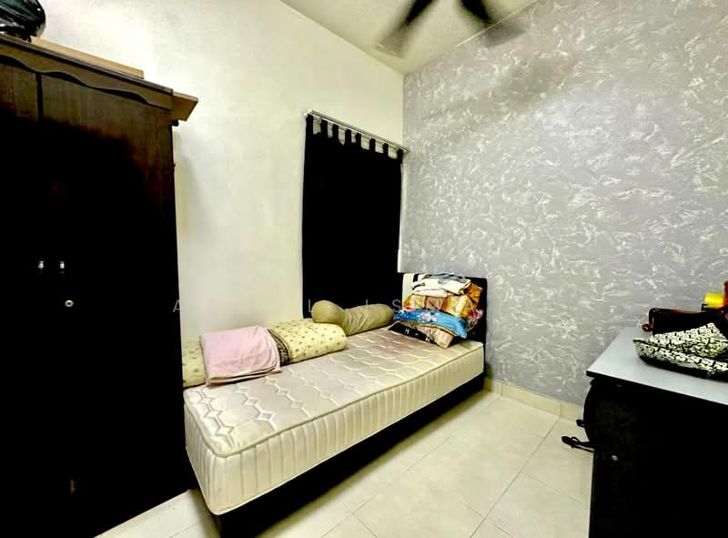 Kondominium untuk Dijual di Symphony Heights (Simfoni Heights) - Azrul Ismail - Bedroom - PropertyGuru.com.my