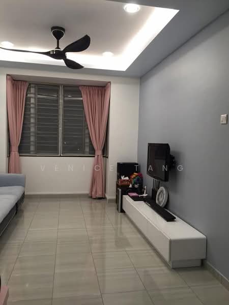 Servis Apartment untuk Dijual di Nusa Perdana Apartment - Venice Tang - Living Room - PropertyGuru.com.my
