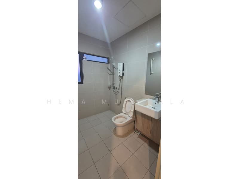 Kondominium untuk Disewa di Mirage By The Lake - Hema Muthyala - Bathroom - PropertyGuru.com.my