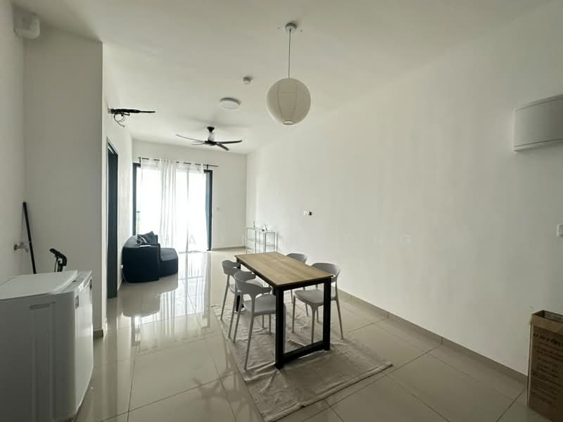 Kediaman Servis untuk Disewa di Parkland Residence @ Kajang 2 - Shaun Chong - Living Room - PropertyGuru.com.my
