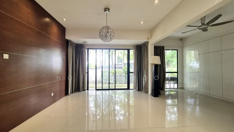 Rumah Berkembar untuk Dijual di Bandar Sungai Long (Selangor) - Ho Kah Moon - Living Room - PropertyGuru.com.my