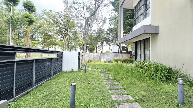 Rumah Berkembar untuk Dijual di Bandar Sungai Long (Selangor) - Ho Kah Moon - Exterior - PropertyGuru.com.my