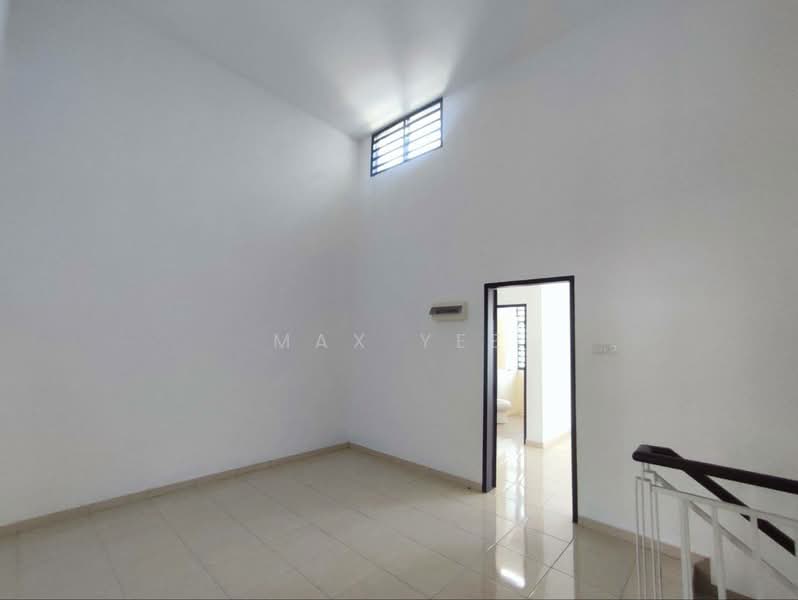 2-storey Terraced House for Rent in Kelapa Sawit (Kulai) - Max Yee - Interior - PropertyGuru.com.my