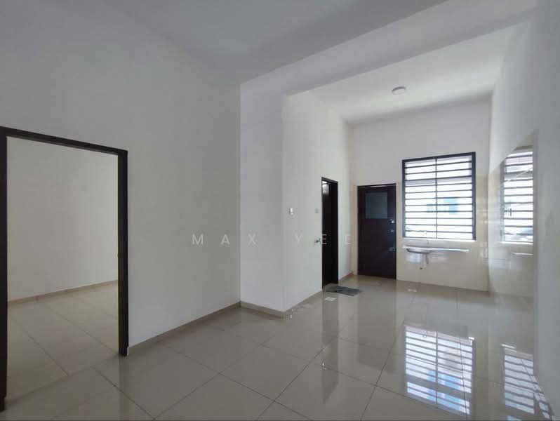 2-storey Terraced House for Rent in Kelapa Sawit (Kulai) - Max Yee - Interior - PropertyGuru.com.my