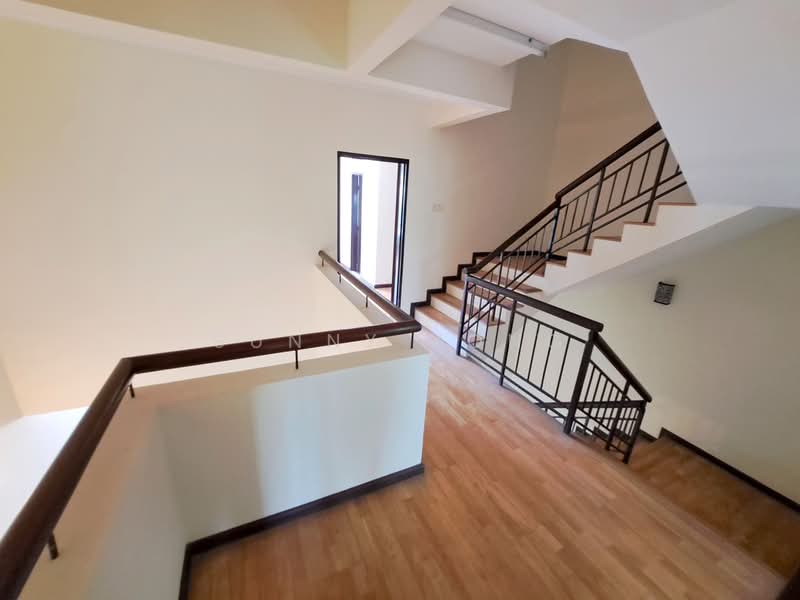 2.5-storey Terraced House for Sale in Bandar Kinrara Seksyen 5 (Bandar Kinrara) - SUNNY YONG - Interior - PropertyGuru.com.my
