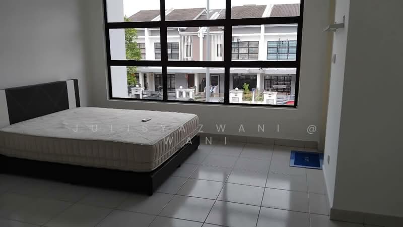 Rumah Teres 2 Tingkat untuk Disewa di Rawang (Selangor) - Julisyazwani @ Wani - Bedroom - PropertyGuru.com.my