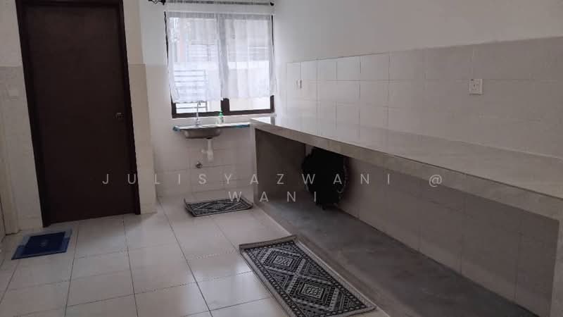 Rumah Teres 2 Tingkat untuk Disewa di Rawang (Selangor) - Julisyazwani @ Wani - Kitchen - PropertyGuru.com.my