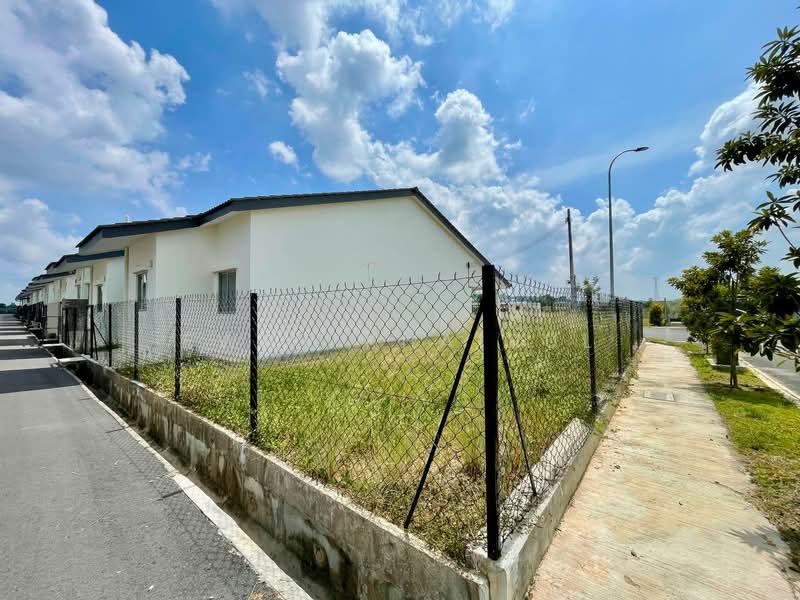 Rumah Teres 1 Tingkat untuk Dijual di Seremban (Negeri Sembilan) - Ewat Khairul - Exterior - PropertyGuru.com.my