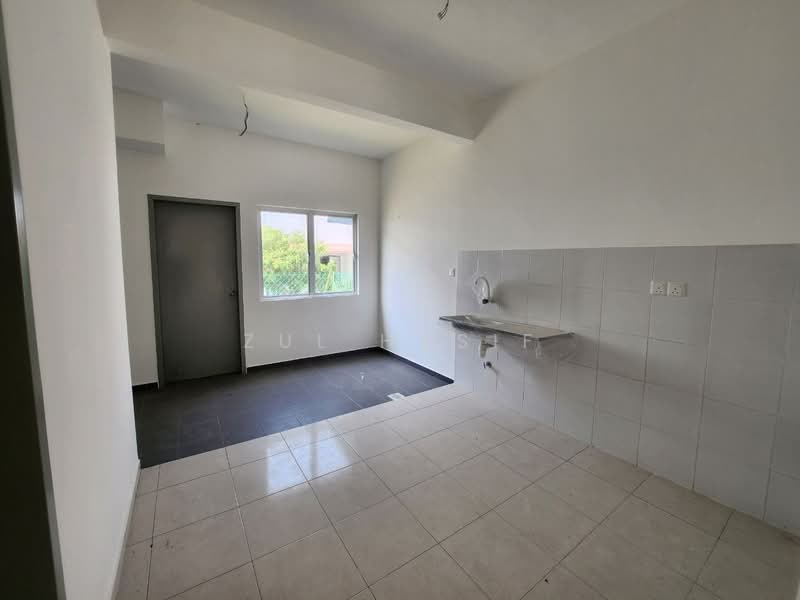 Rumah Teres 2 Tingkat untuk Dijual di Kuala Selangor (Selangor) - Zul Hasif - PropertyGuru.com.my