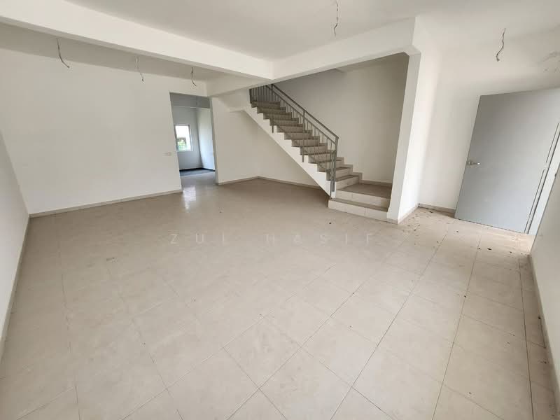 Rumah Teres 2 Tingkat untuk Dijual di Kuala Selangor (Selangor) - Zul Hasif - PropertyGuru.com.my