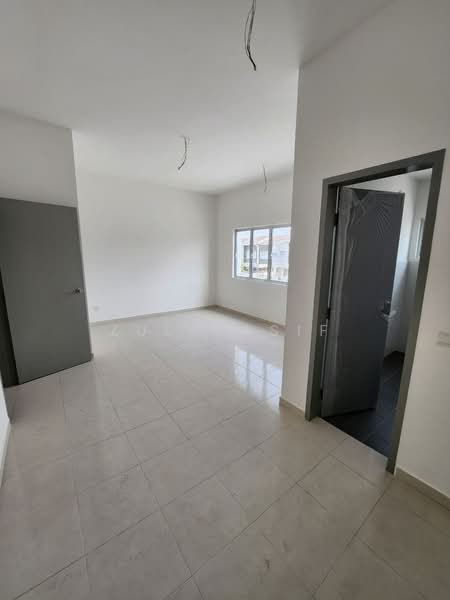 Rumah Teres 2 Tingkat untuk Dijual di Kuala Selangor (Selangor) - Zul Hasif - PropertyGuru.com.my