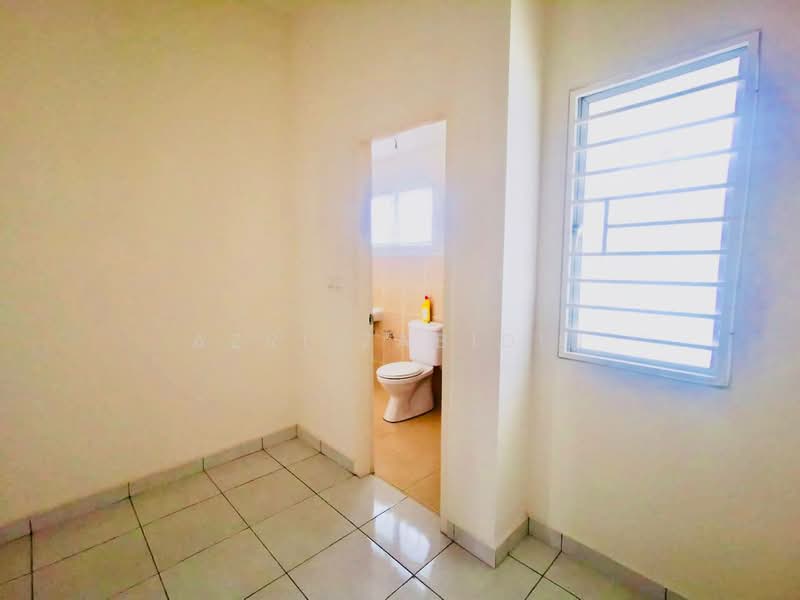 2-storey Terraced House for Sale in Bandar Puncak Alam (Puncak Alam) - Azri Zabidin - PropertyGuru.com.my