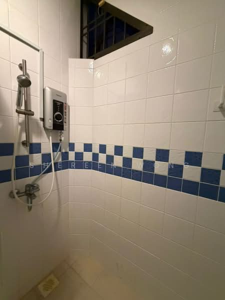 2-storey Terraced House for Rent in Taman Pelangi Indah (Ulu Tiram) - Shereen Wong - Bathroom - PropertyGuru.com.my