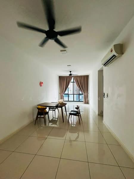 Service Residence for Rent at Setia Sky 88 - Jaclyn Wong - Dining Room - PropertyGuru.com.my